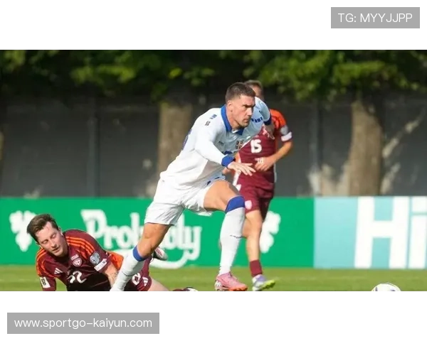 弗拉霍维奇状态回暖强势压制队友成为尤文图斯锋线首发热门